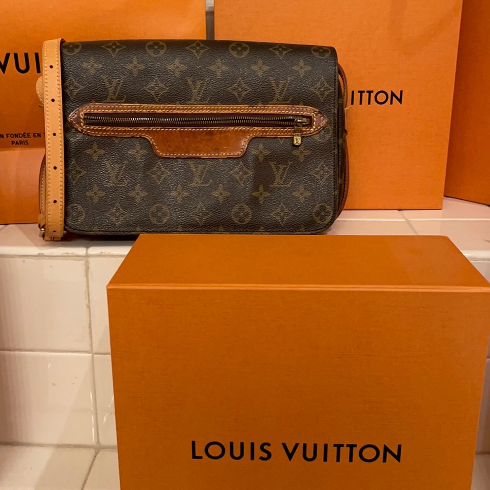 Louis Vuitton Saint Germain 28 Monogram Shoulder Bag